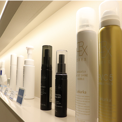 医師が吟味したドクターズコスメもご購入いただけます。